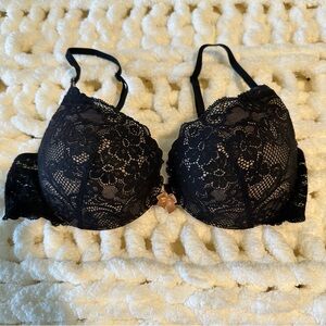 VS Angels Elegant Black Lace Bra